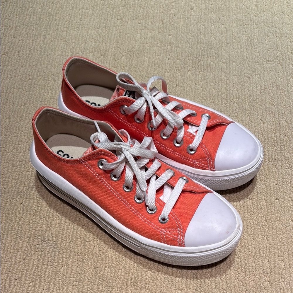 Converse Platform Peach Sneakers